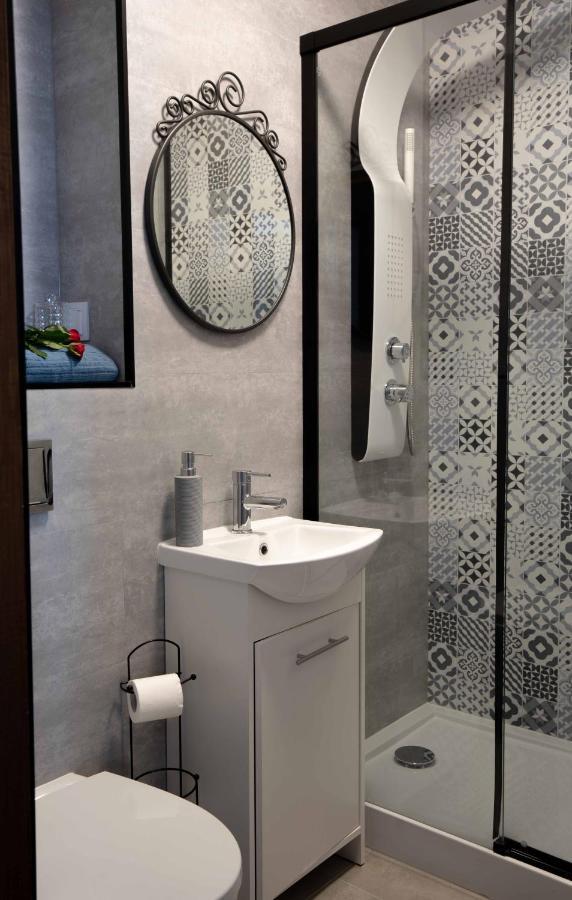 Apartament Miki Warsaw Luaran gambar